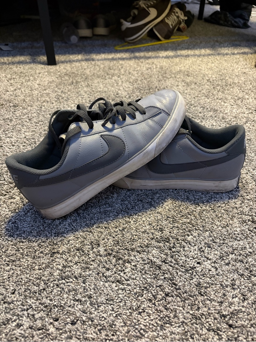 Nike Men’s Gray and Dark Gray Low-Top Sneakers